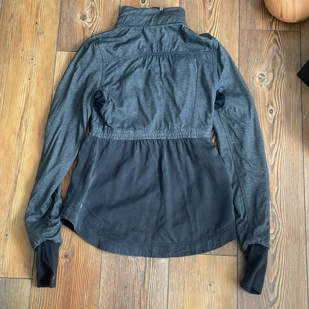 Lululemon Running Jacket - Picture 9 of 9